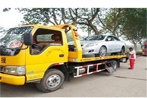 遂宁附近24小时汽车拖车服务热线